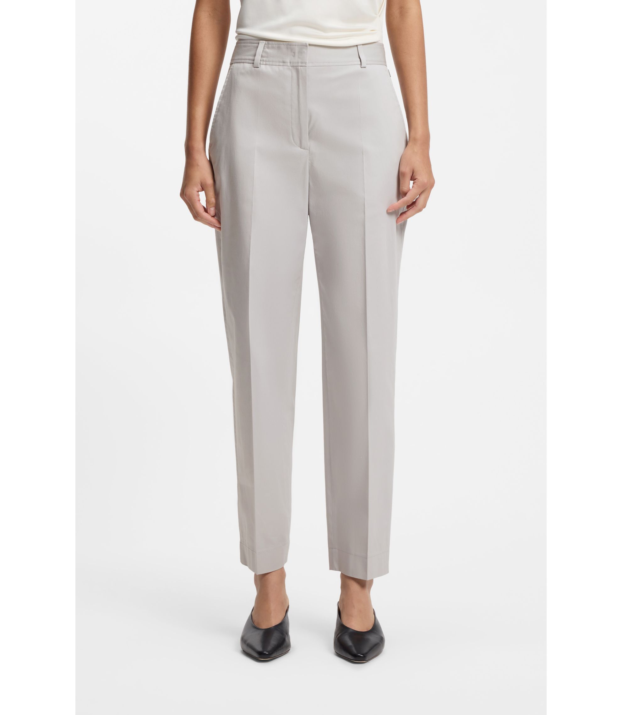 Verkürzte Tapered-Fit Hose aus elastischer Baumwolle