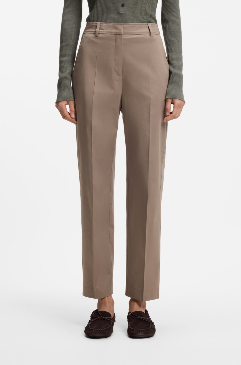 Tapered-fit cropped trousers in stretch cotton