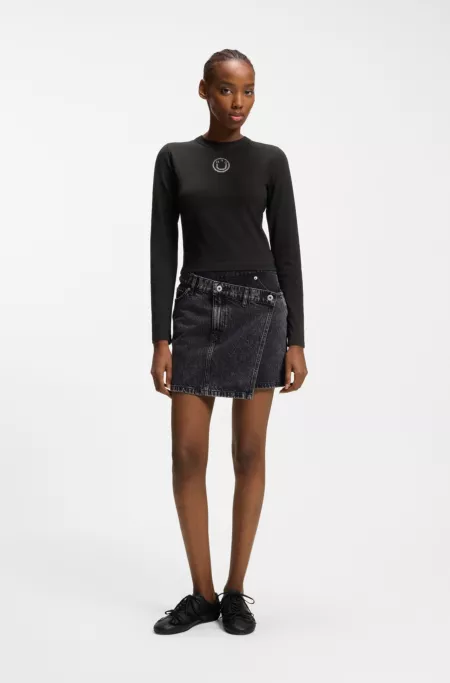 Stretch-Top aus Baumwolle mit Happy HUGO Logo und Strasssteinen