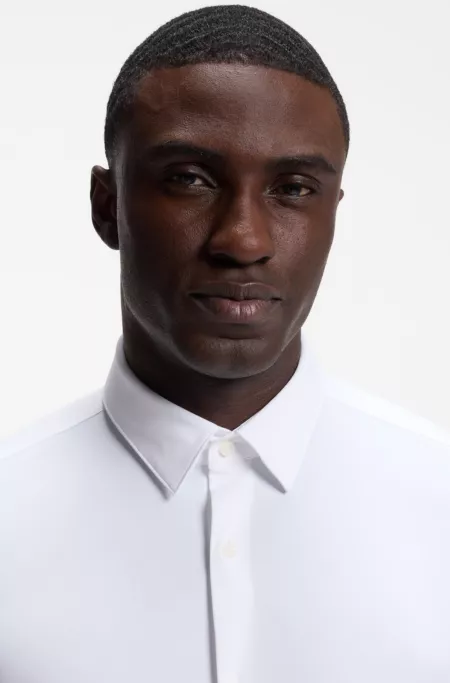 Chemise Slim Fit en jersey stretch performant
