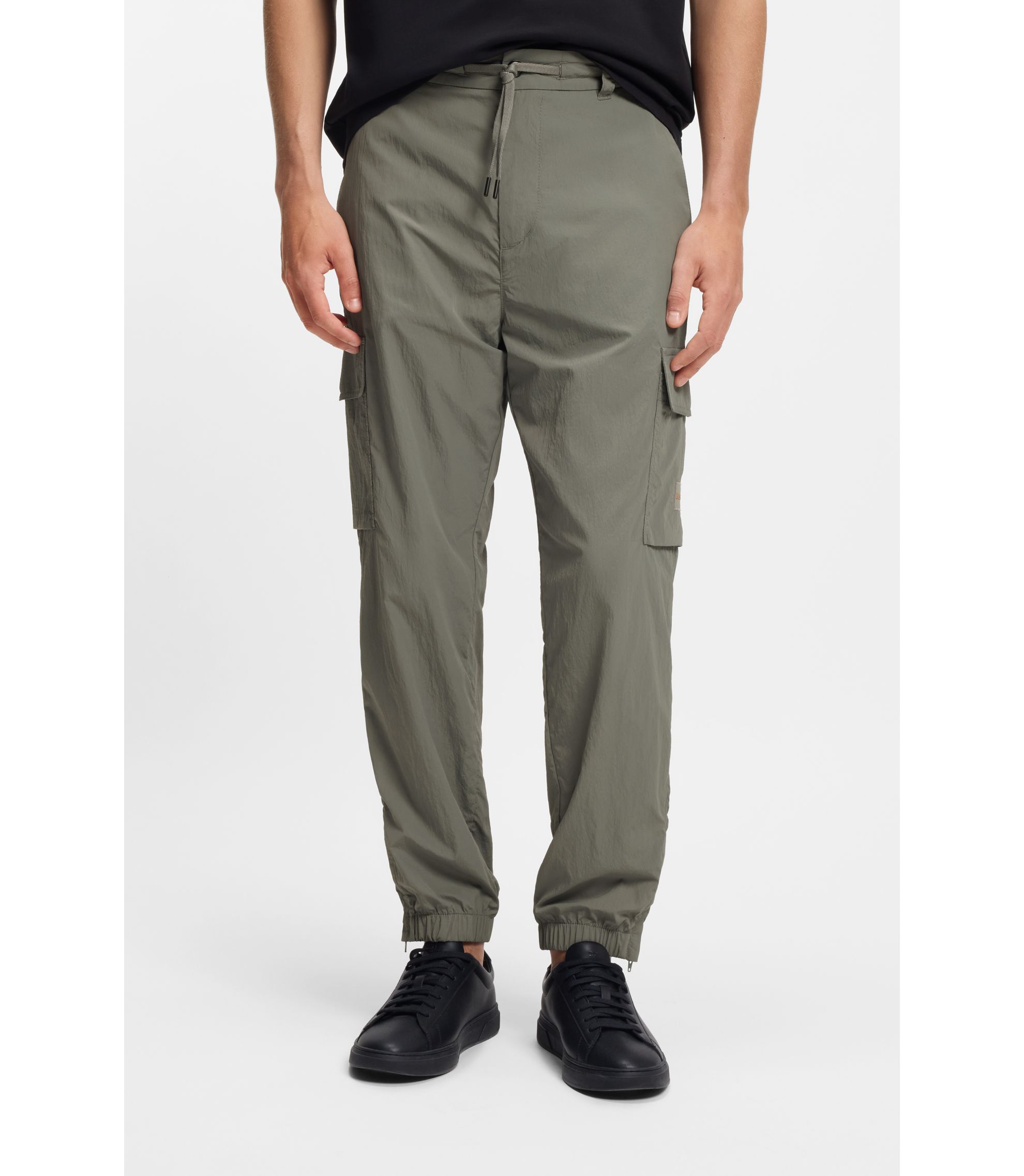 Cargohose aus wasserabweisendem Crinkle-Gewebe