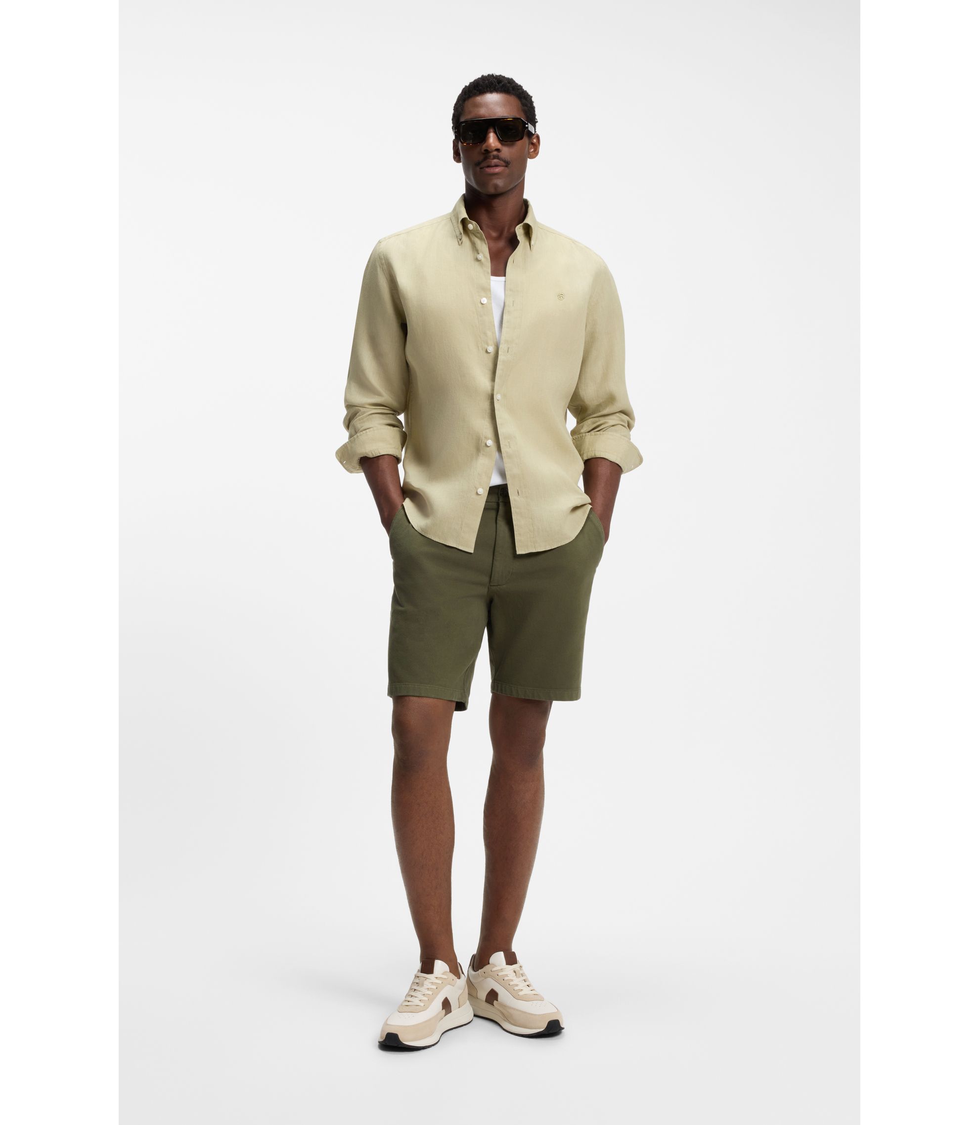 dress khaki shorts Brooks Brothers Men's 9" Advantage Chino Shorts | British Khaki