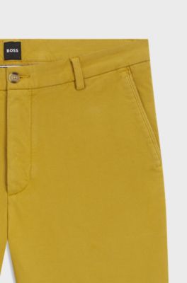 Modern-fit short van stretchkatoen, goud