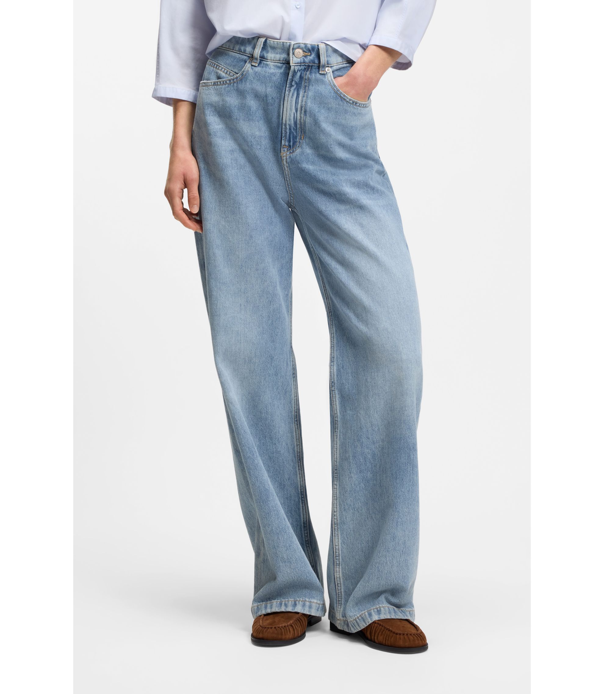 Regular-Fit Jeans mit weitem Bein aus hellblauem Denim