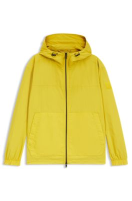 Giacca a vento regular fit in tessuto morbido al tatto idrorepellente, Giallo