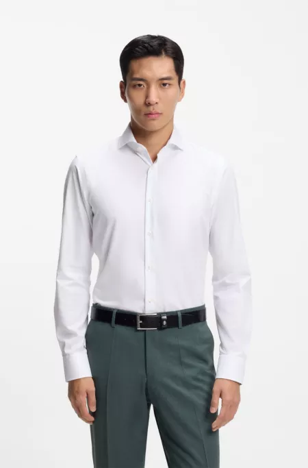 Slim-fit shirt in wrinkle-resistant structured cotton