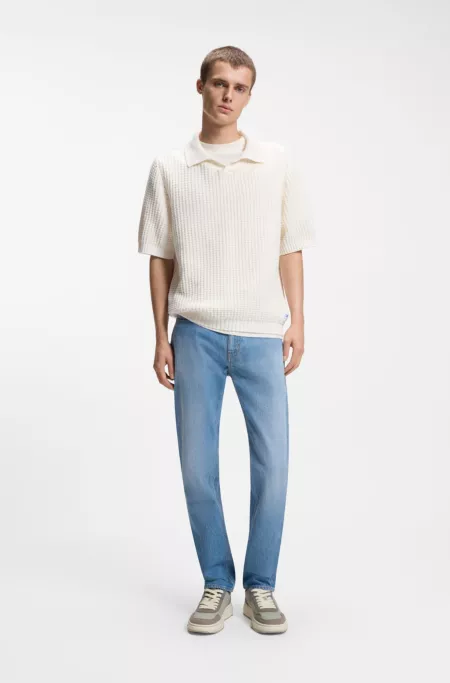 Slim-Fit Jeans aus hellblauem Denim