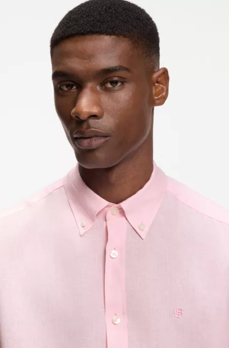 Regular-fit button-down shirt in linen