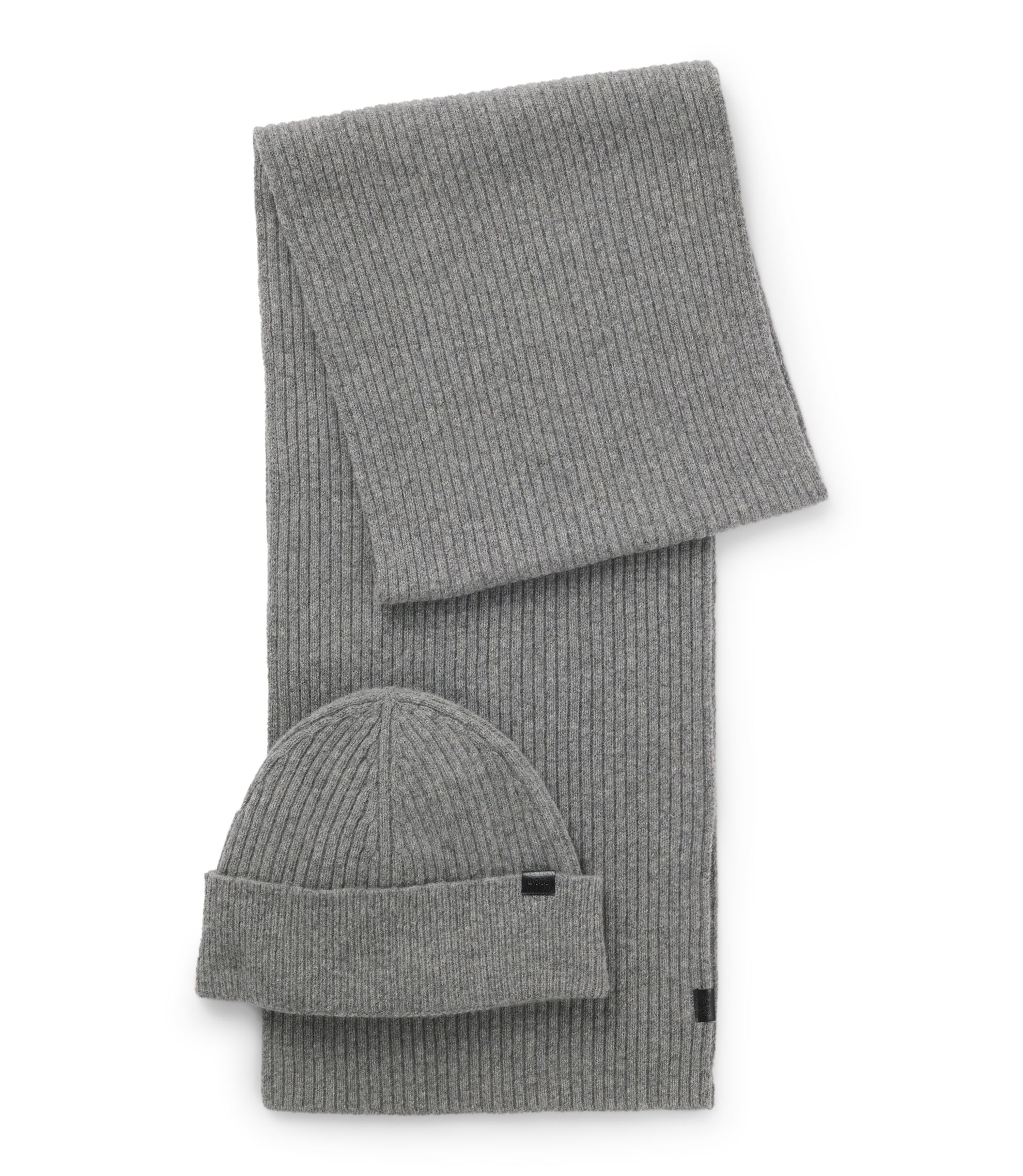 Geschenk-Set aus Mütze und Schal