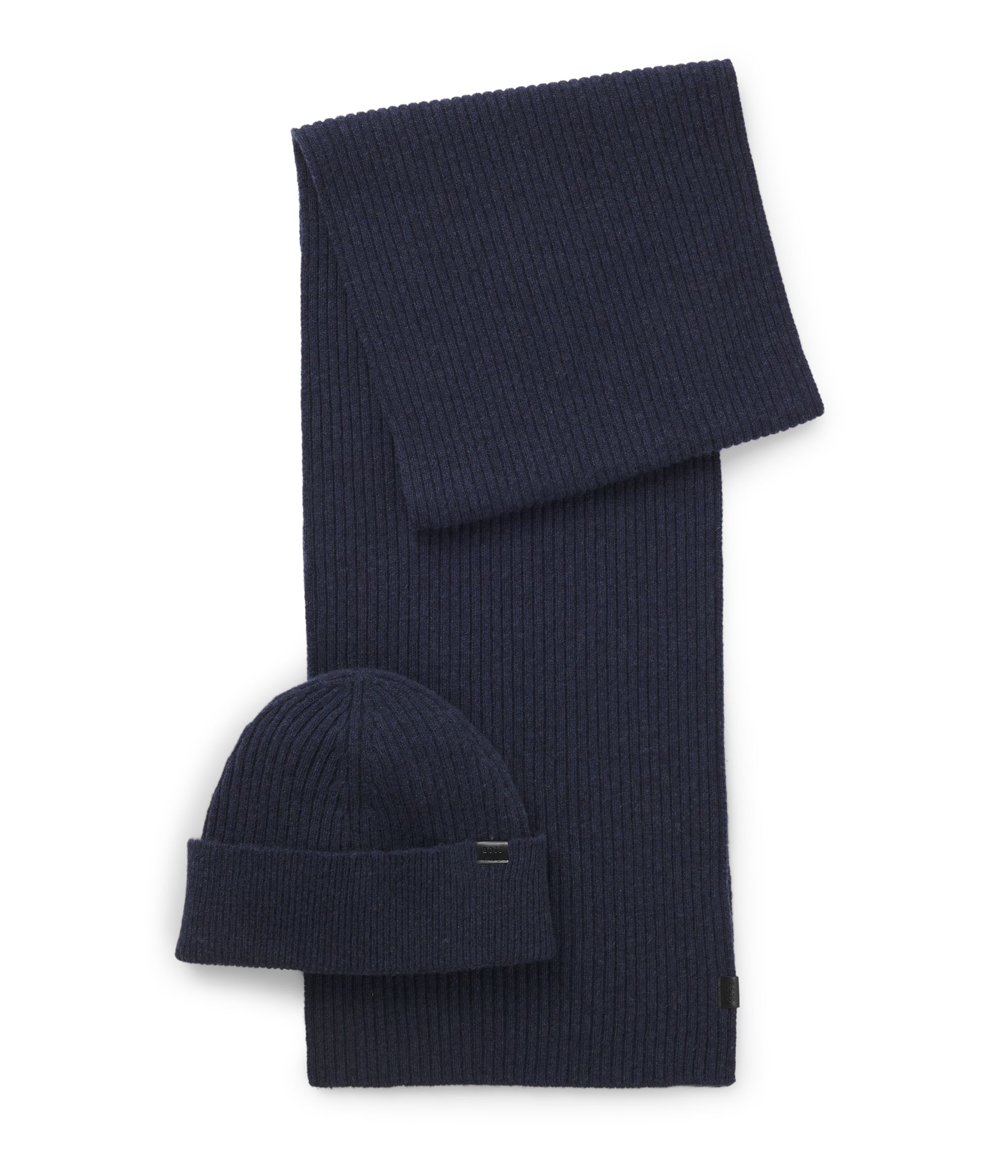 Geschenk-Set aus Mütze und Schal