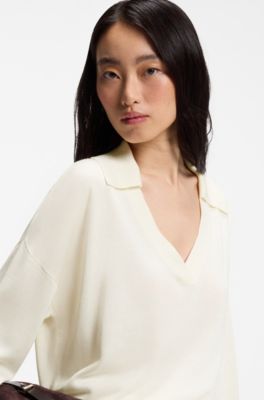 Entspannter Pullover mit offenem Kragen, Natur