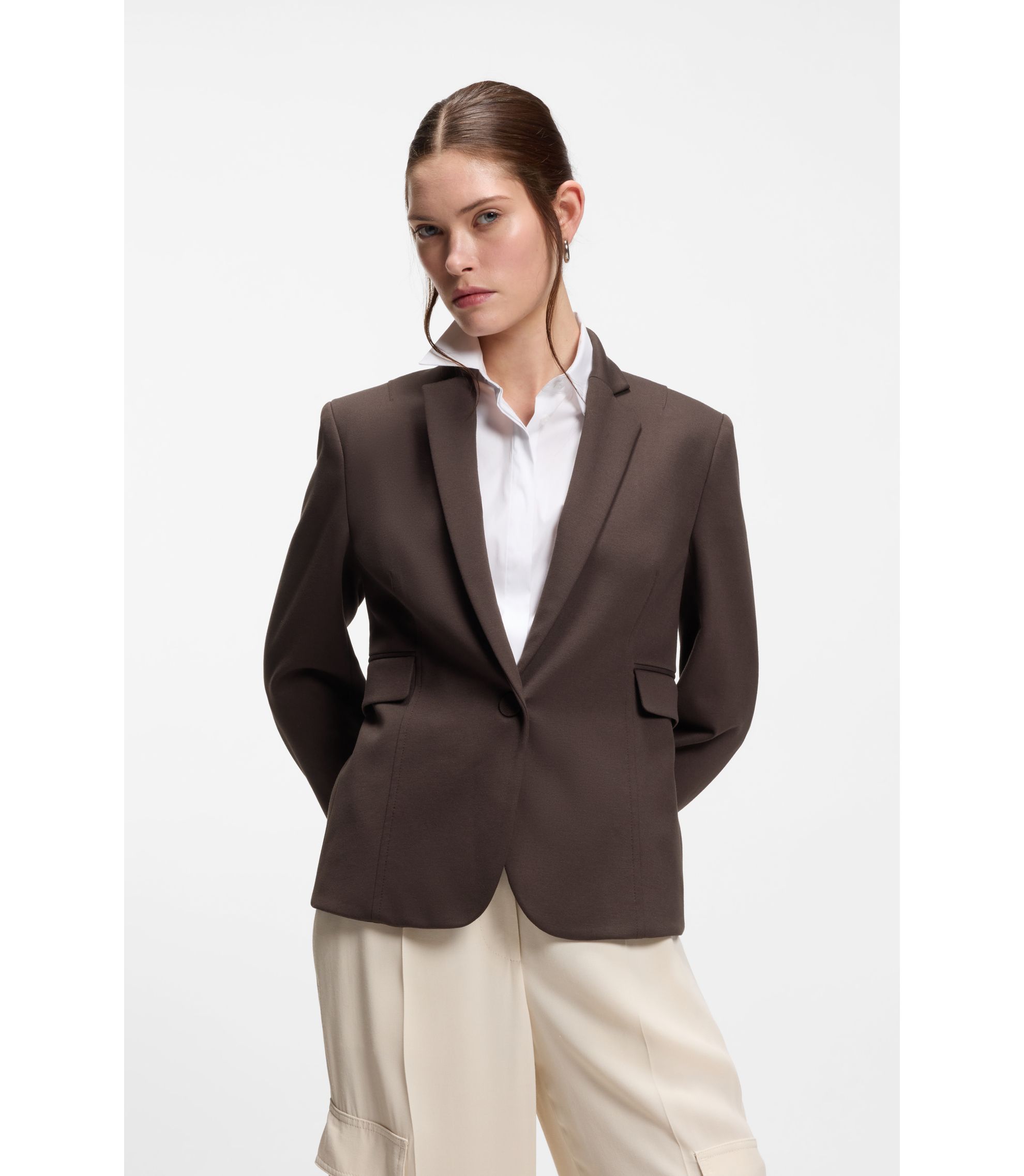 Slim-Fit Blazer mit schrägen Abnähern