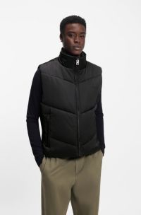 Gilet imperm&eacute;able avec logo ton sur ton, Noir