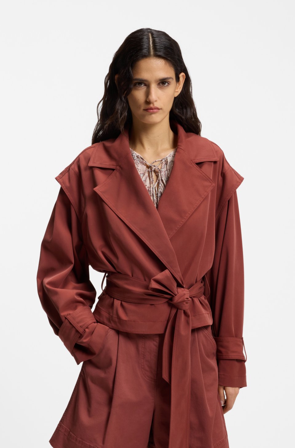 Cropped trench jacket with belt
