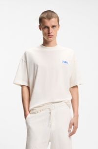 Camiseta de punto de algod&oacute;n con bandera con logo, Natural