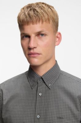 Regular-Fit Hemd aus strukturierter Stretch-Baumwolle mit Karo-Muster, Schwarz gemustert