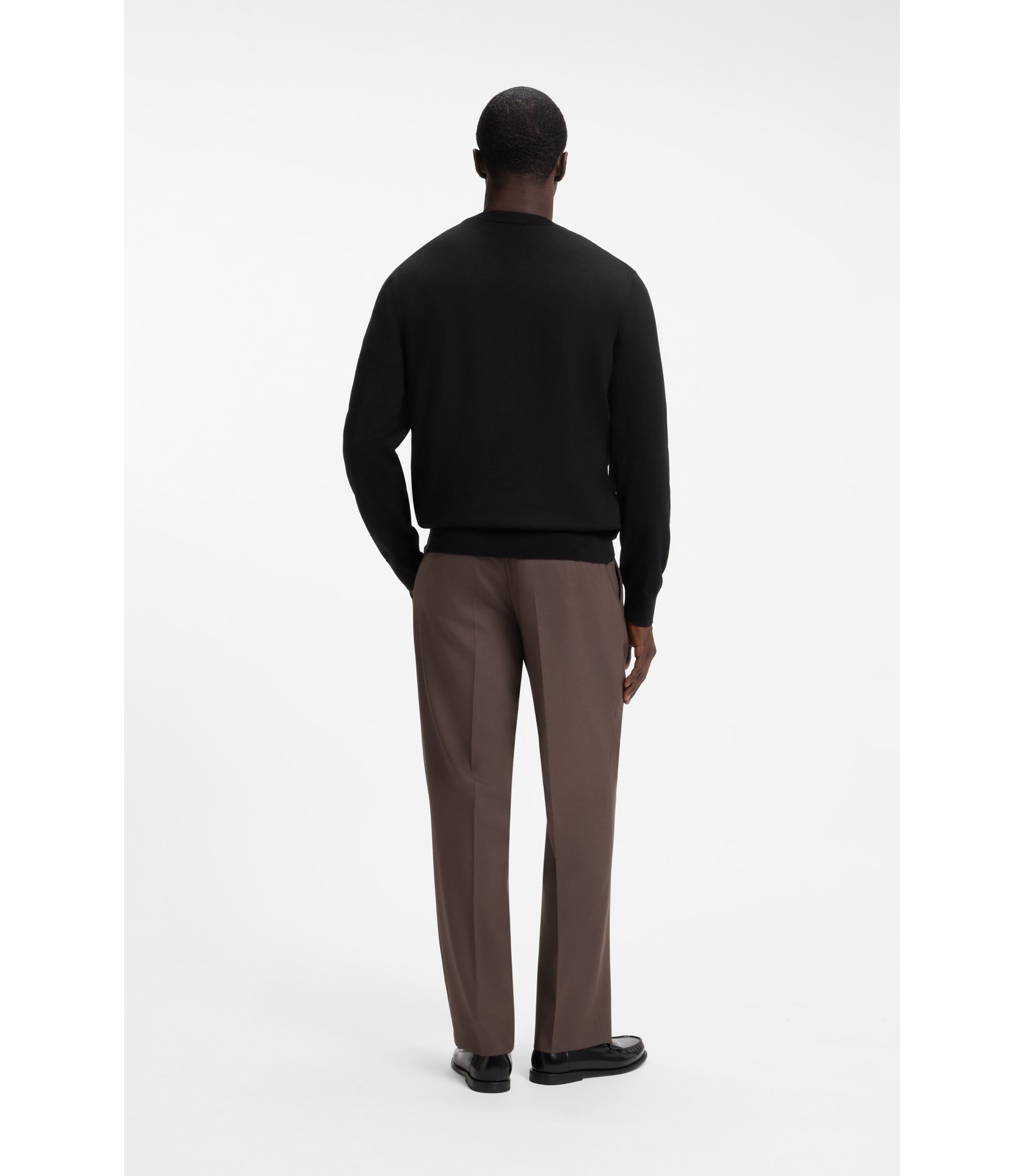Vネックセーター | 黒 | HUGO BOSS