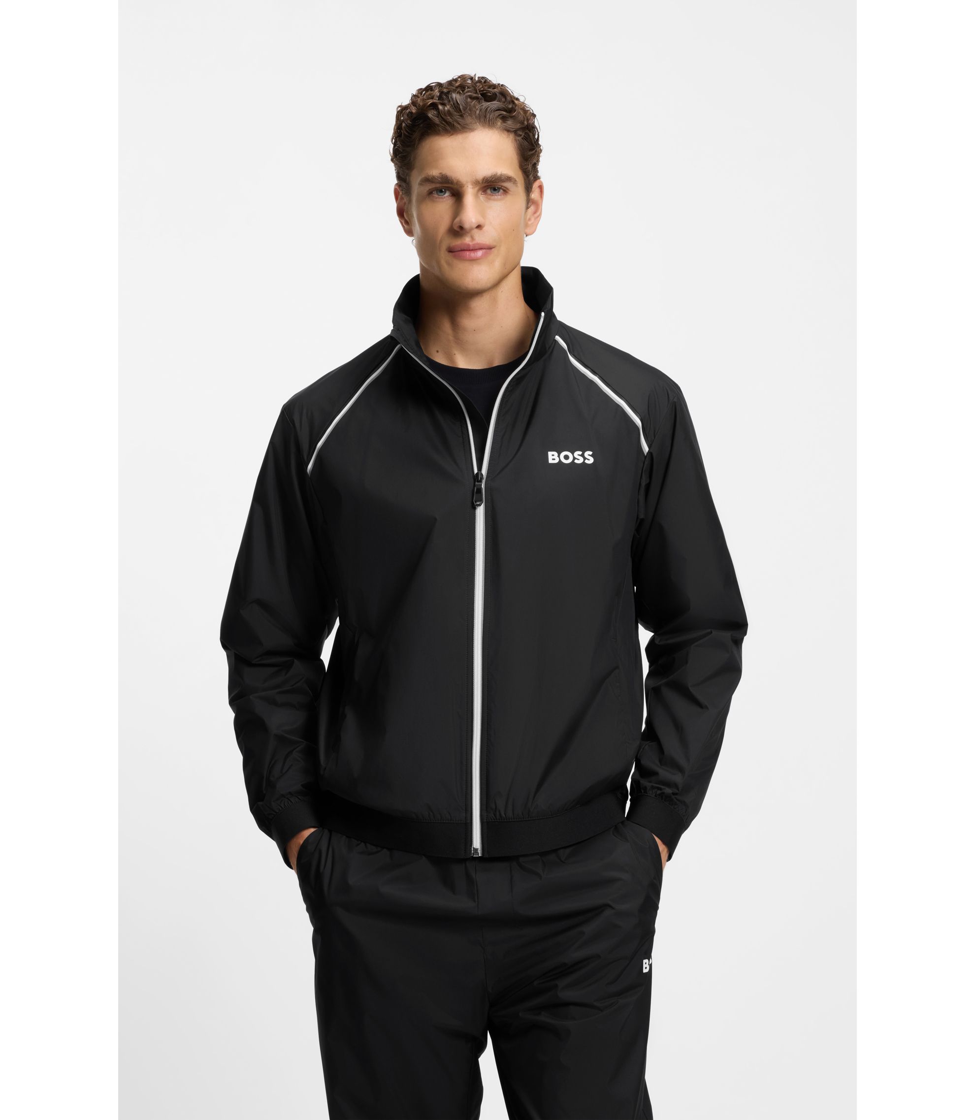 BOSS スーツ BOSS - アクティブ はっ水ツーピーストラックスーツ ジップヘム - ブラック