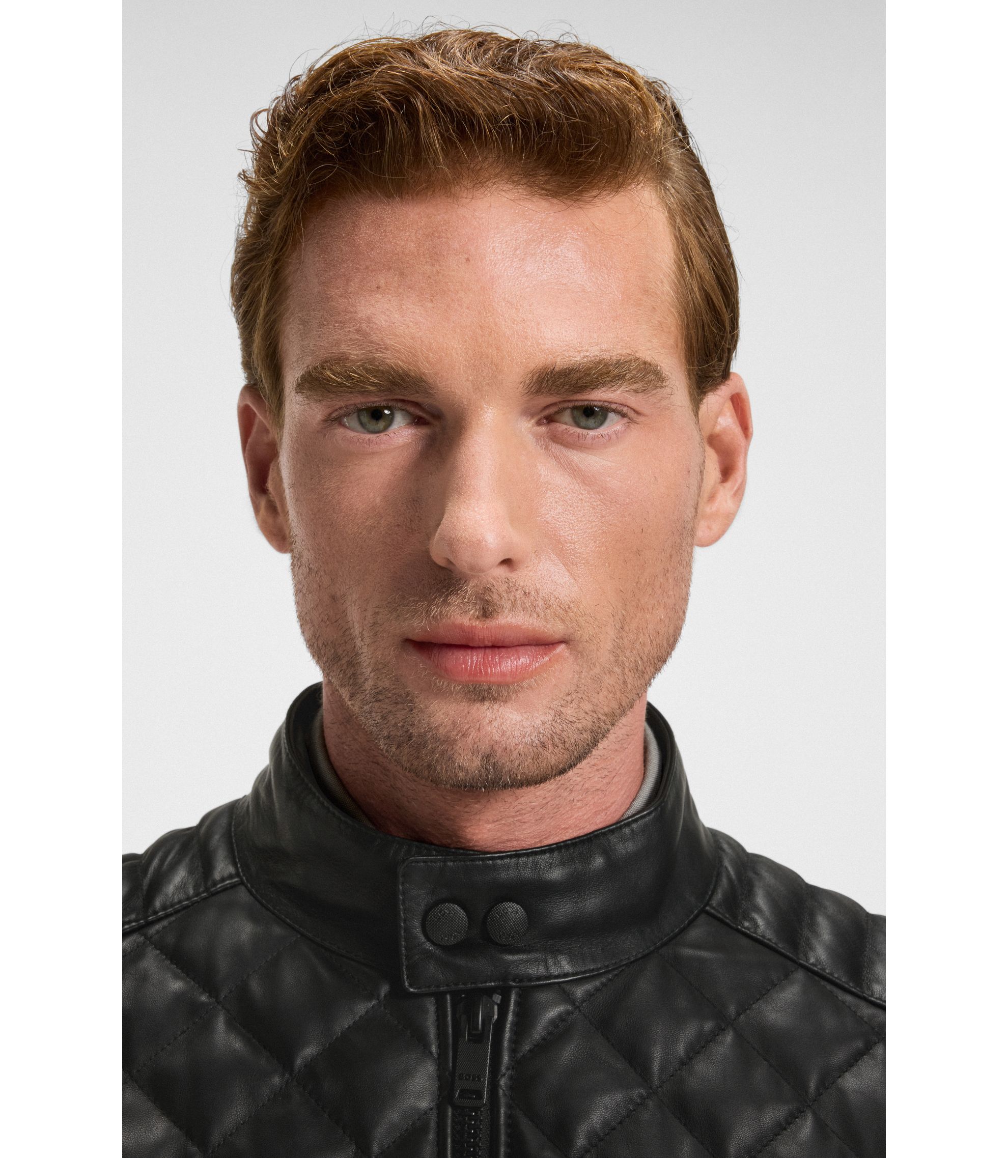 hbeu50556556_001_340?wid=1980&