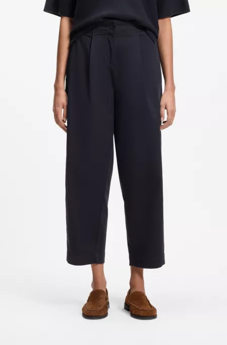 Loose-fit chinos in stretch-cotton twill