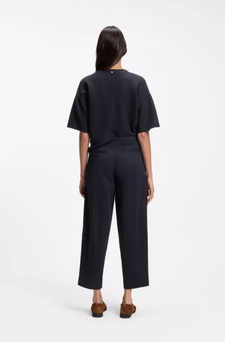 Loose-fit chinos in stretch-cotton twill