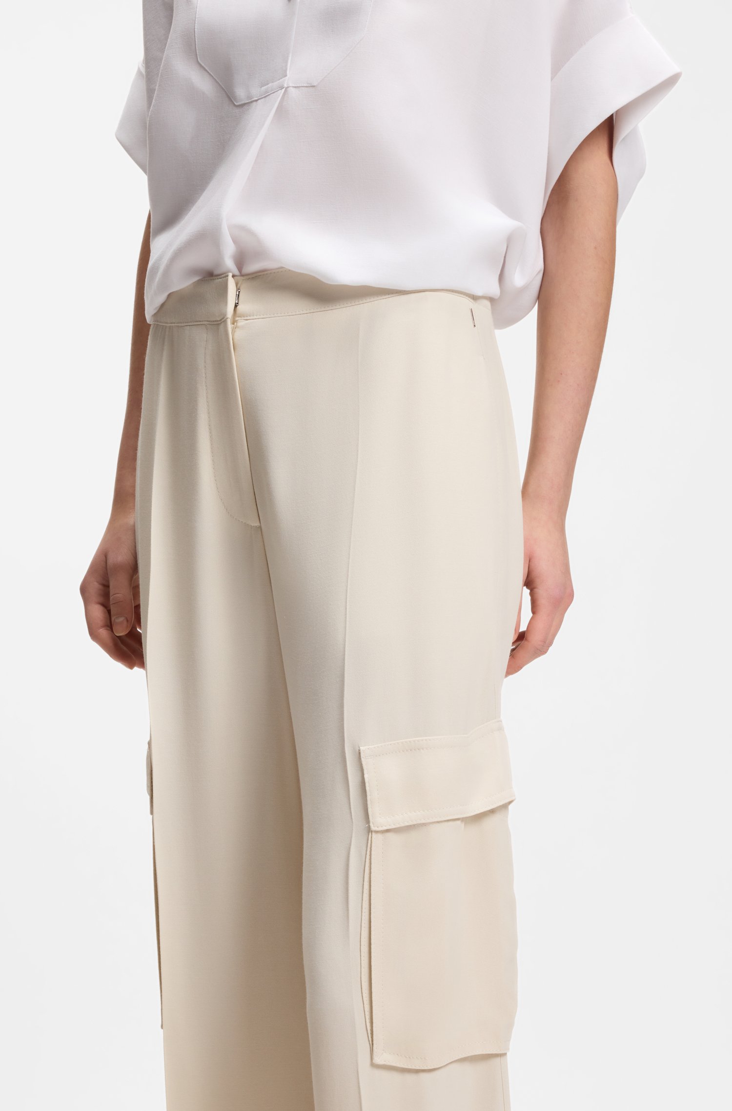 Boss Regular-fit trousers in crepe with cargo pockets byxor dam – bild 3
