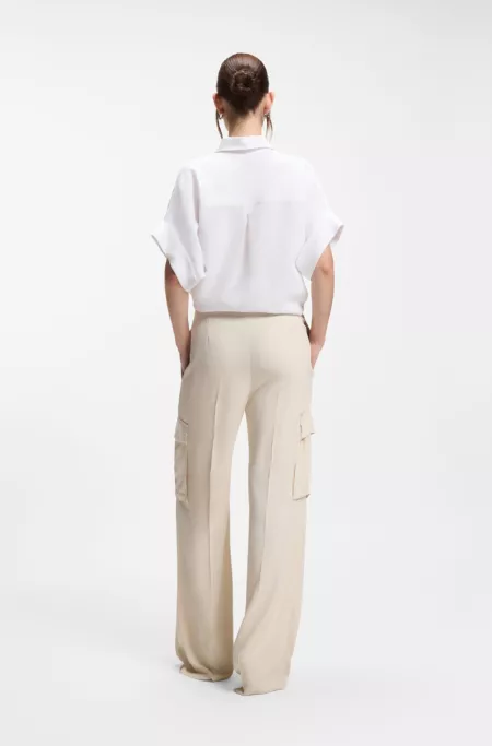 Regular-fit trousers in crepe with cargo pockets