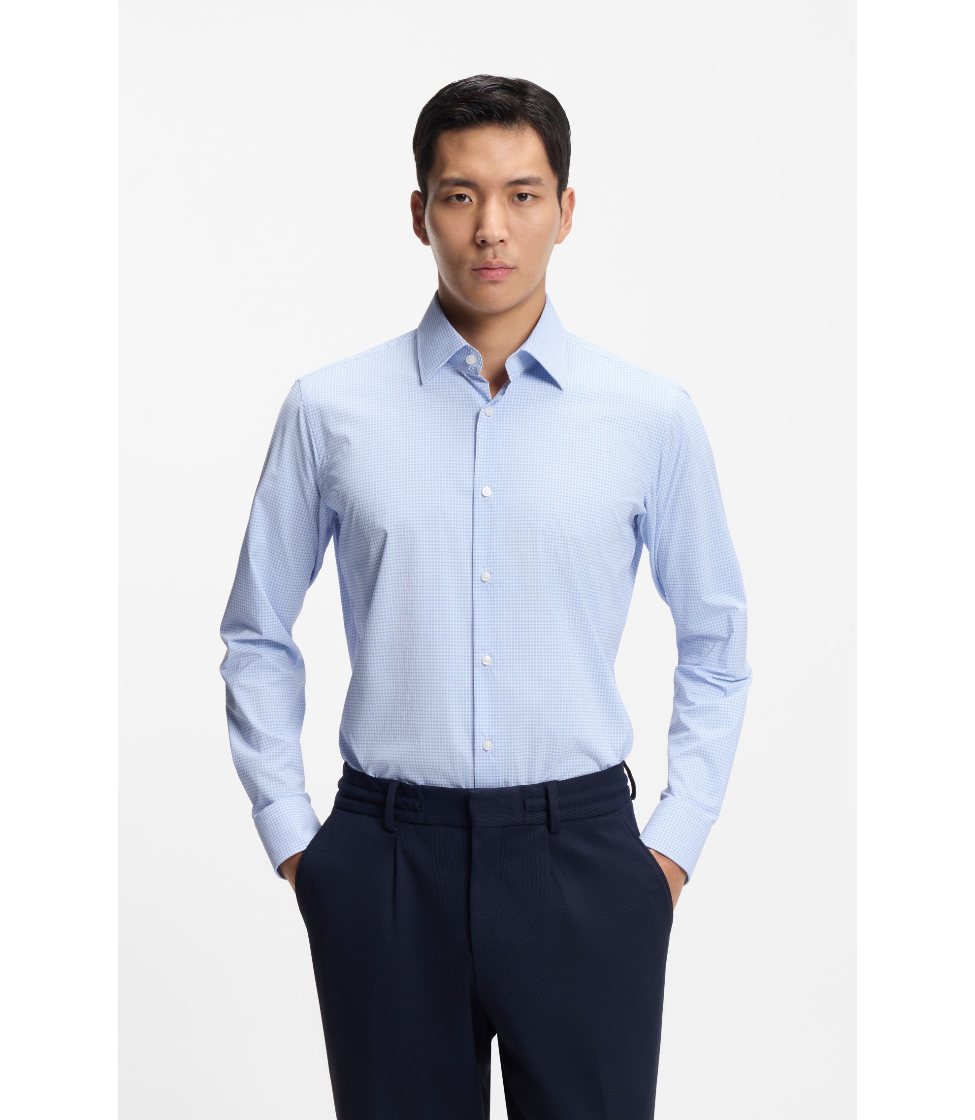 Kariertes Regular-Fit Hemd aus funktionalem Stretch-Gewebe