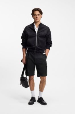 Shorts cargo in cotone elasticizzato con pieghe sulla parte anteriore, Nero