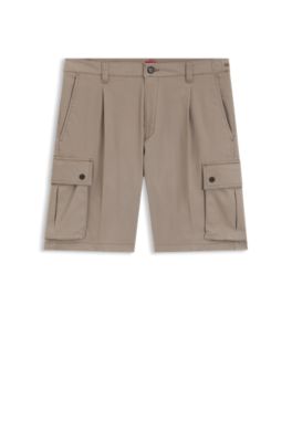 Stretch-cotton cargo shorts with pleat front, Light Brown