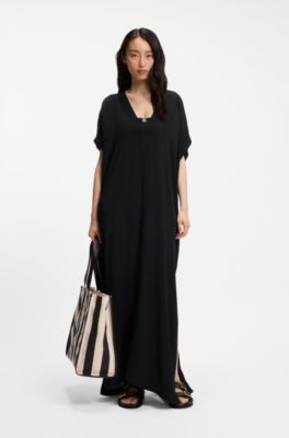 Crinkled V-neck beach kaftan with Double B monogram clasp, Black
