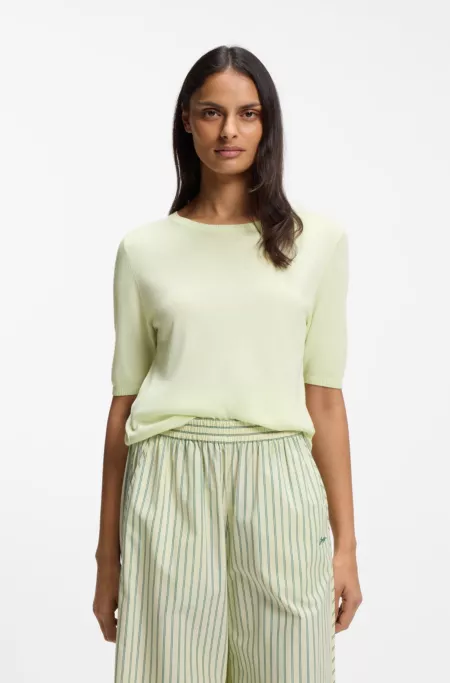 Jersey de punto con logo bordado