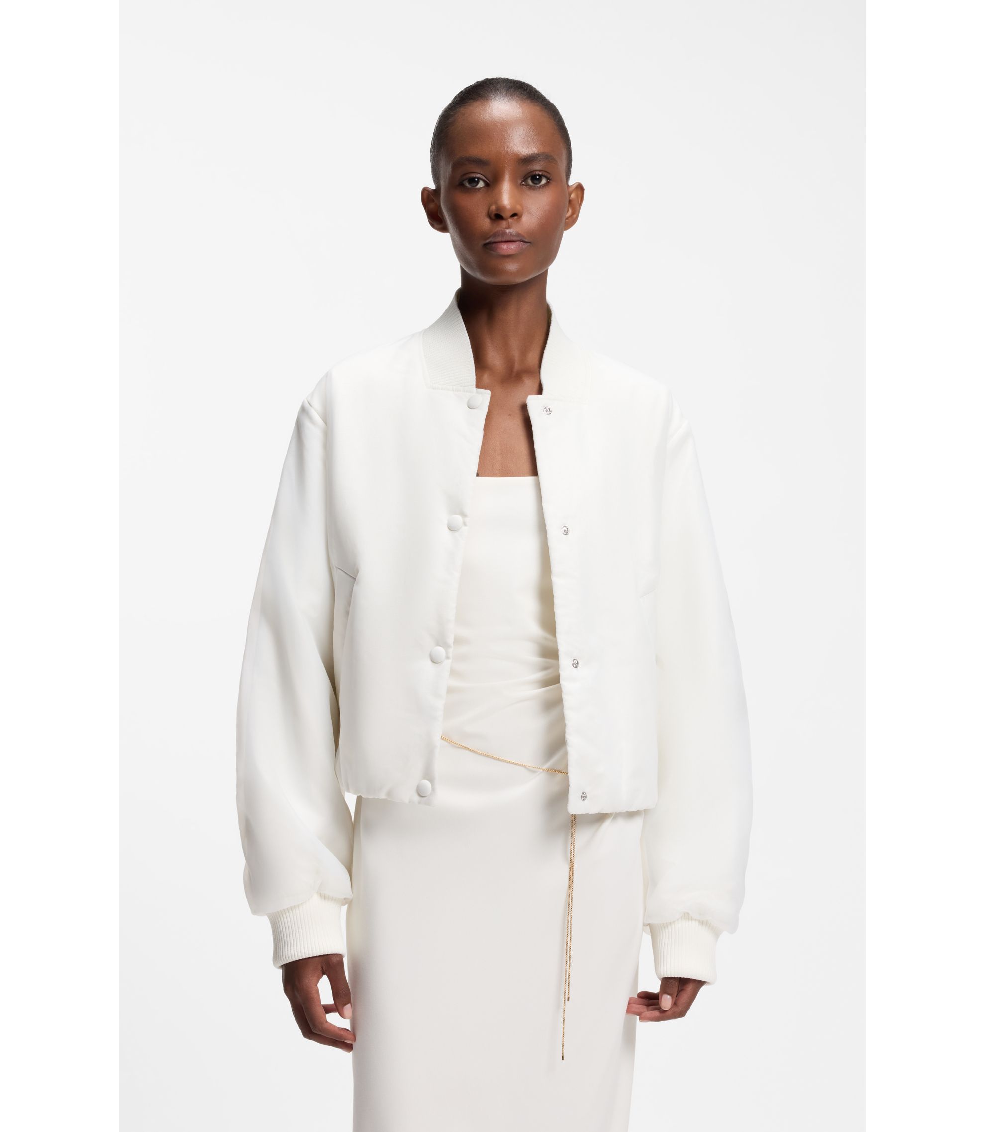 Wasserabweisende Jacke mit Chiffon-Overlay