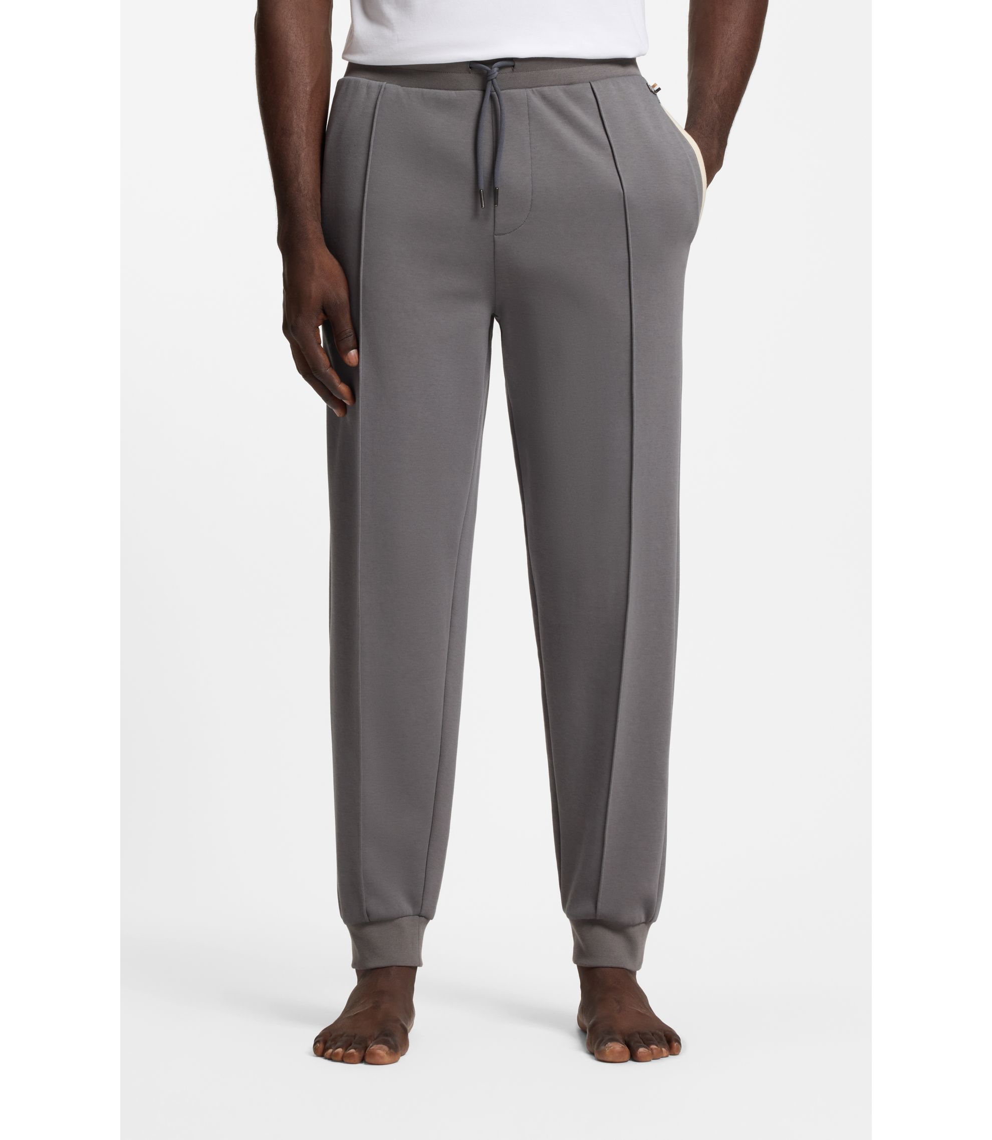 Jogginghose aus Baumwoll-Mix mit kontrastierenden Einfassungen