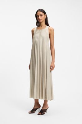 Halterneck dress with pliss&eacute; pleats, Light Beige