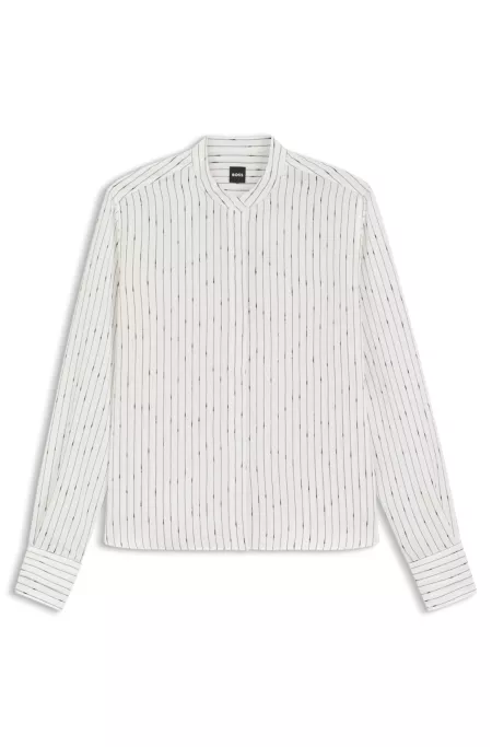 Regular-fit blouse with broken stripe