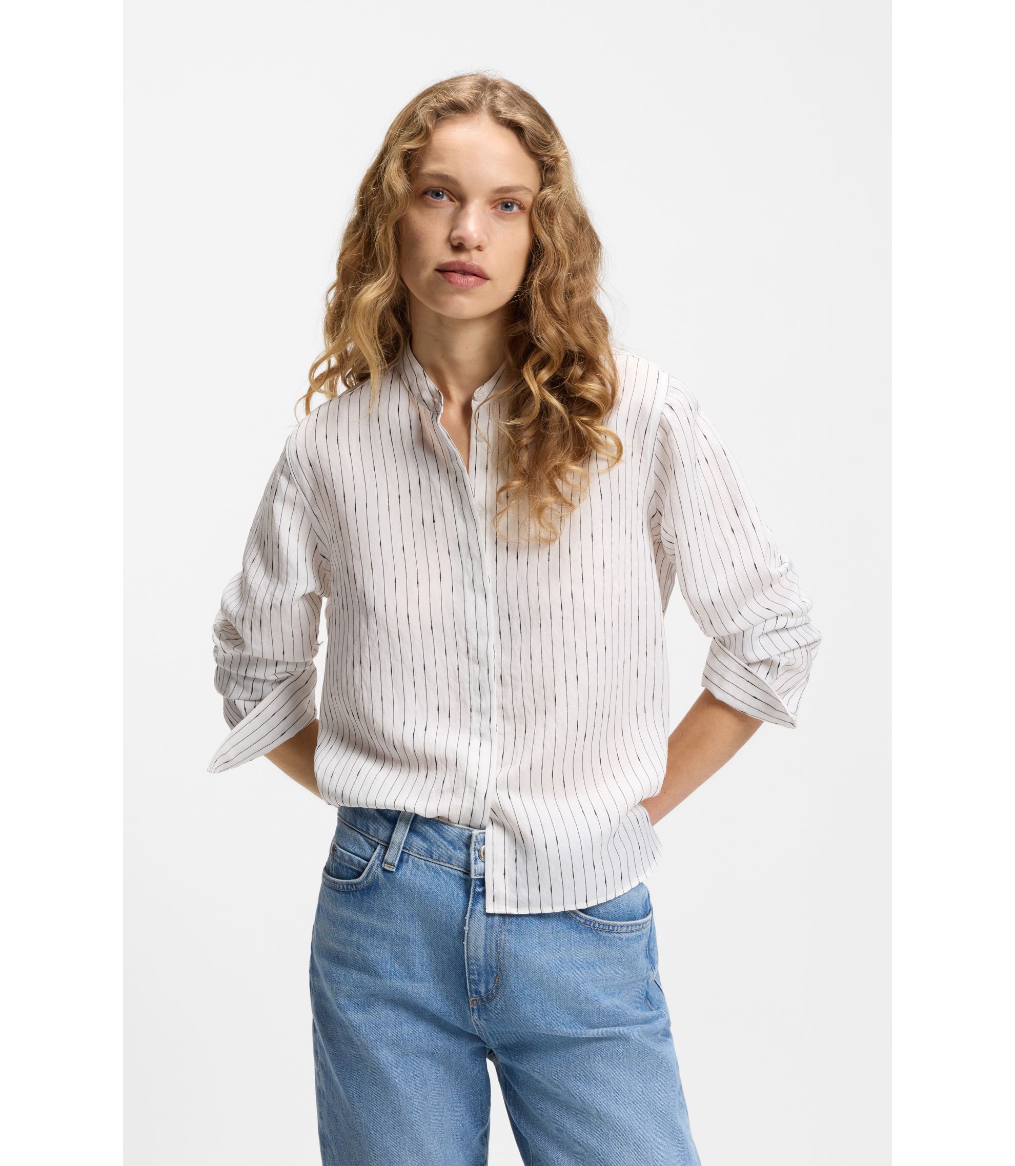 Regular-Fit Bluse mit unregelmäßigen Streifen