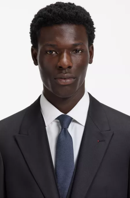 Jacquard-patterned tie in silk