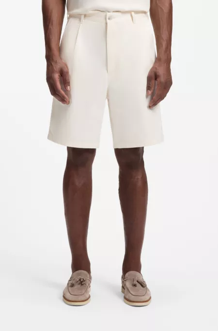 Relaxed-fit shorts in cotton twill