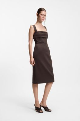 Slim-Fit Jersey-Kleid mit Lagen-Detail, Dunkelbraun