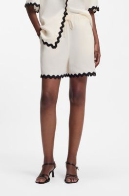 Relaxed-fit shorts with zigzag tape, Black / White