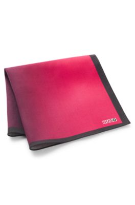 Degrad&eacute; pocket square with logo print, Dark pink