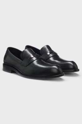Mocassins en cuir avec garniture m&eacute;tallique logot&eacute;e, Noir