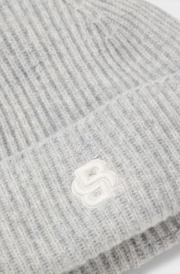 Wool-cashmere beanie hat with Double B monogram, Light Grey