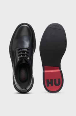 Derbys aus Leder mit Gummisohlen, Schwarz