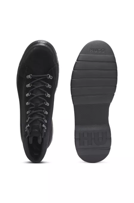 Hybrid boots in suede and canvas