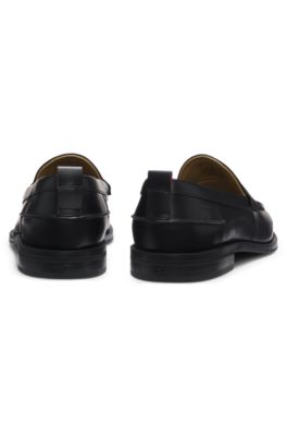 Leather loafers with crocodile vamp, Black