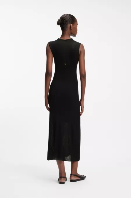 Ribbed dress with colour-blocked effect