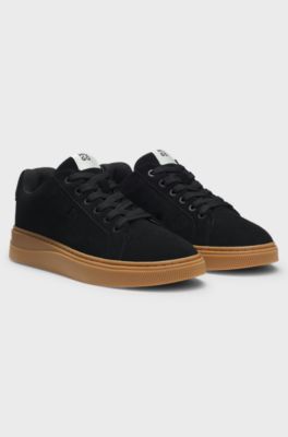 Sneakers aus Veloursleder mit gepolsterter Lasche, Schwarz