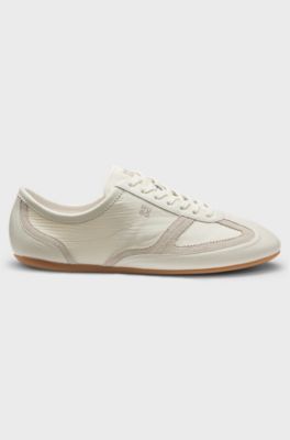 Low-top trainers with leather and suede, Natural